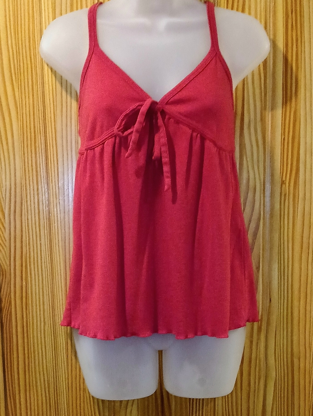 🎉4 For $25🎉 Like New Medium Red Pink Hued Summer Top
